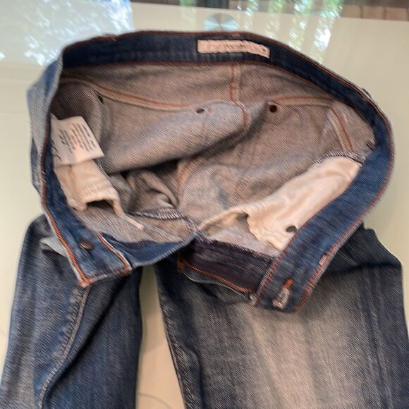 Joe’s jeans 27 socialslite faded Distressed on the bottom of both legs . - Picture 13 of 14